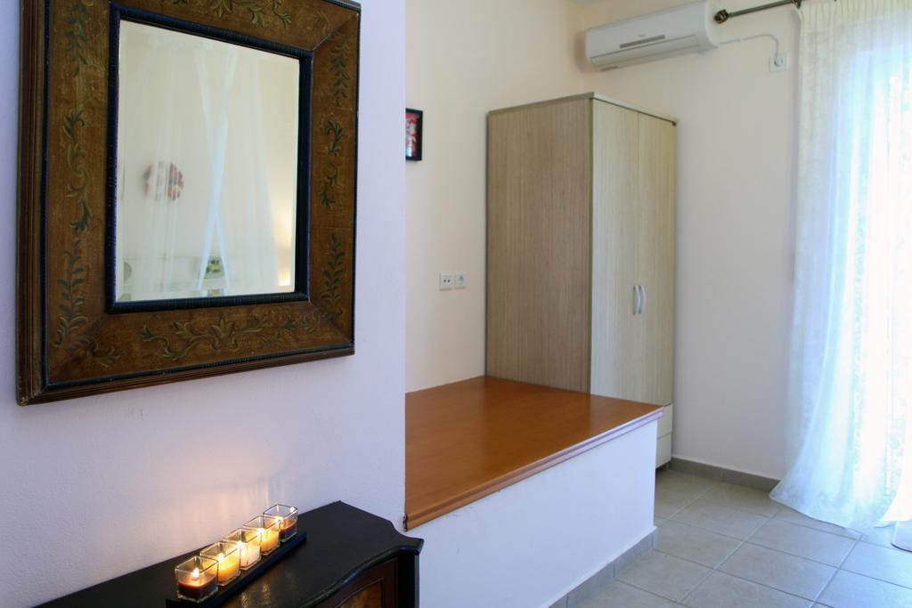 Orizzonte Apartments Lefkada Apolpaina エクステリア 写真