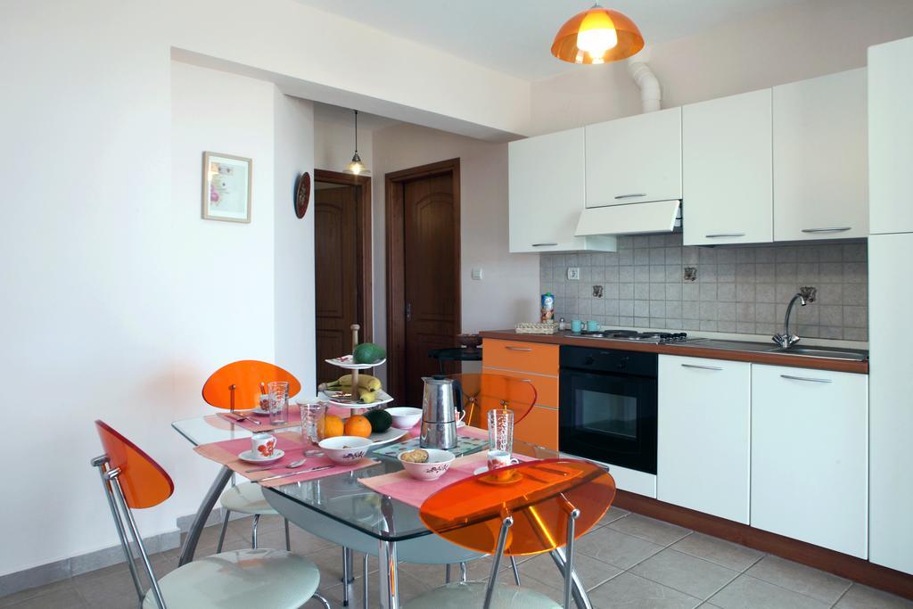 Orizzonte Apartments Lefkada Apolpaina エクステリア 写真
